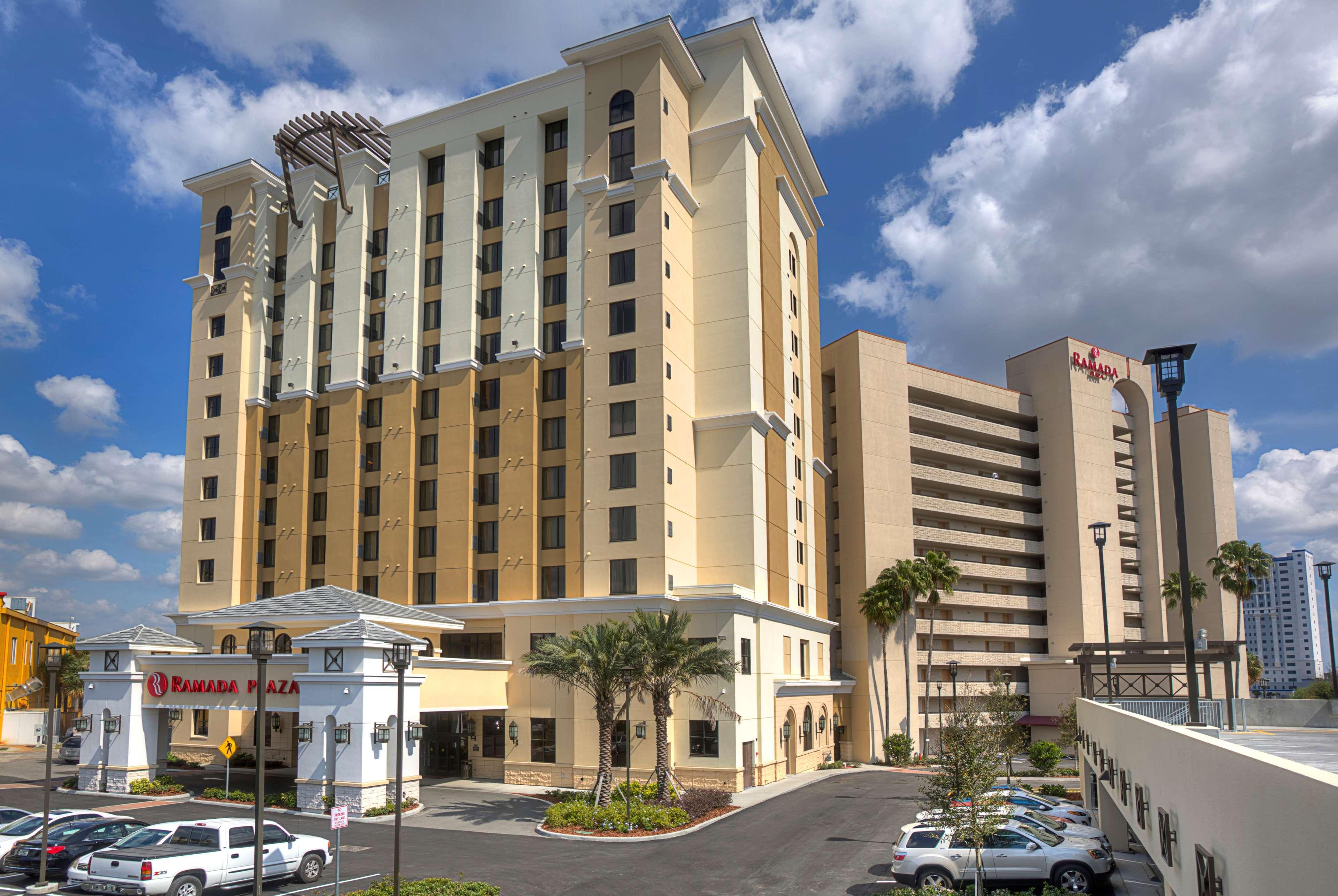 Ramada Plaza By Wyndham Orlando Resort & Suites Intl Drive Εξωτερικό φωτογραφία